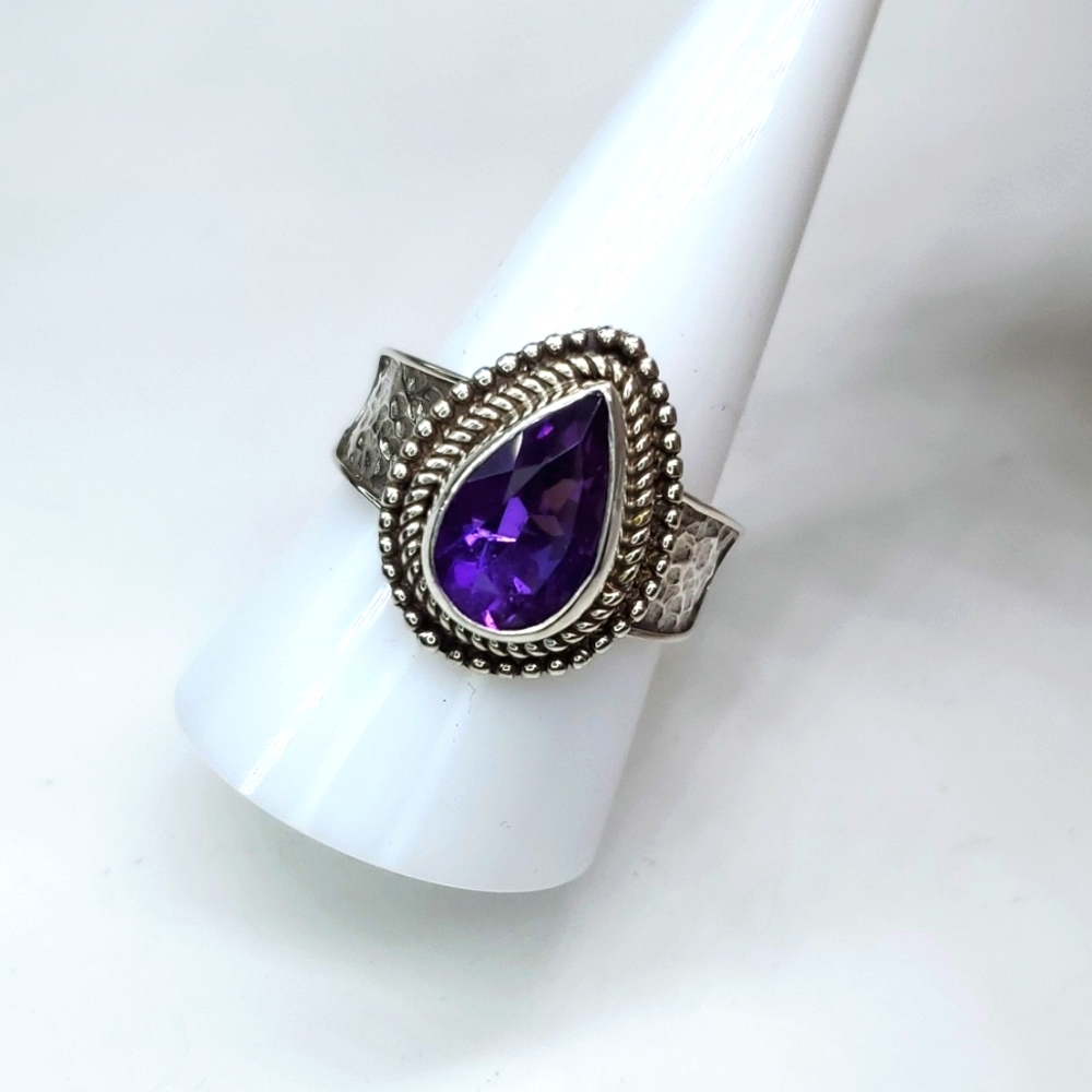 Bali Legacy Lusaka Amythest Ring in Sterling Silver 6 NWT